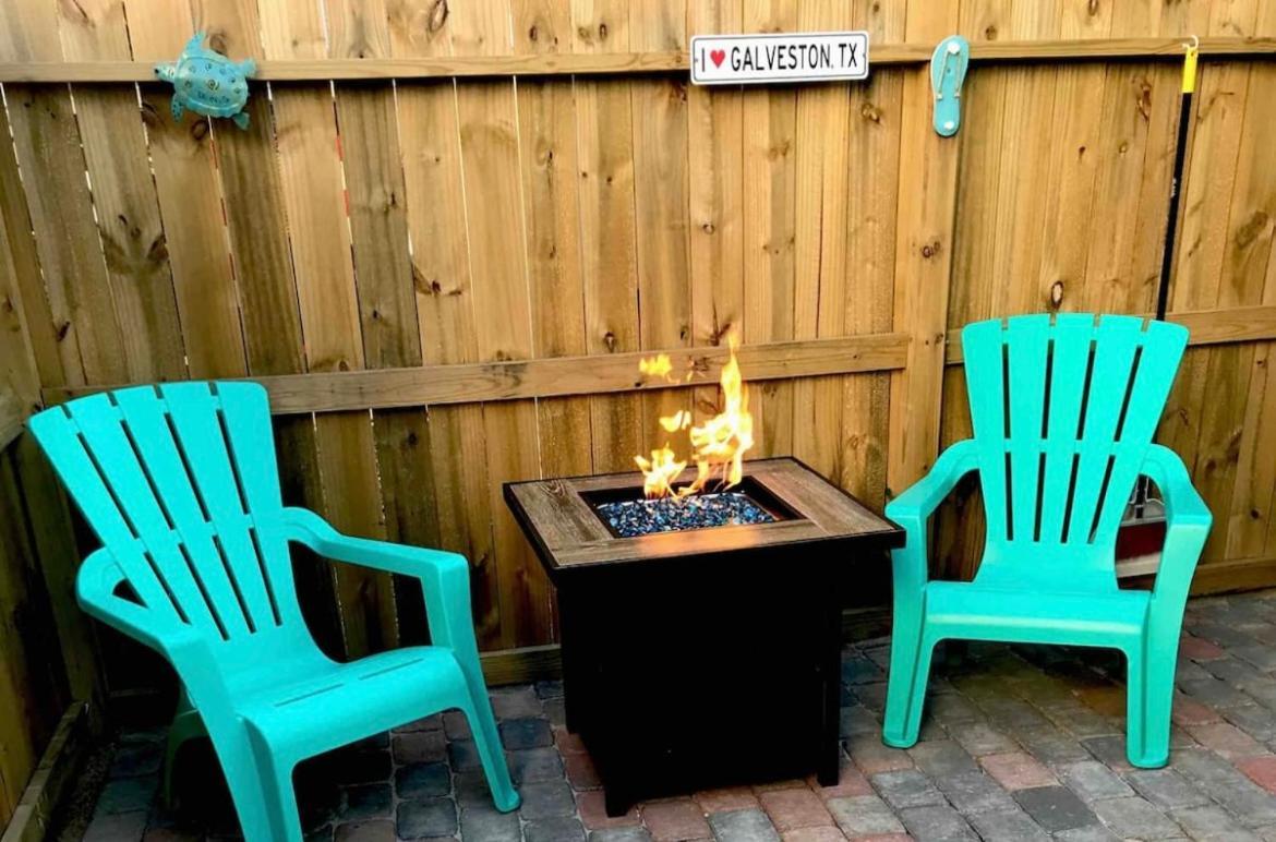 갤버스턴 Hidden Hideaway! Bungalow 2 Blocks From The Beach! Sleeps 3 빌라 외부 사진